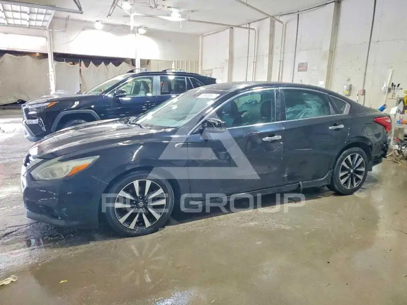 2018 Nissan ALTIMA фото
