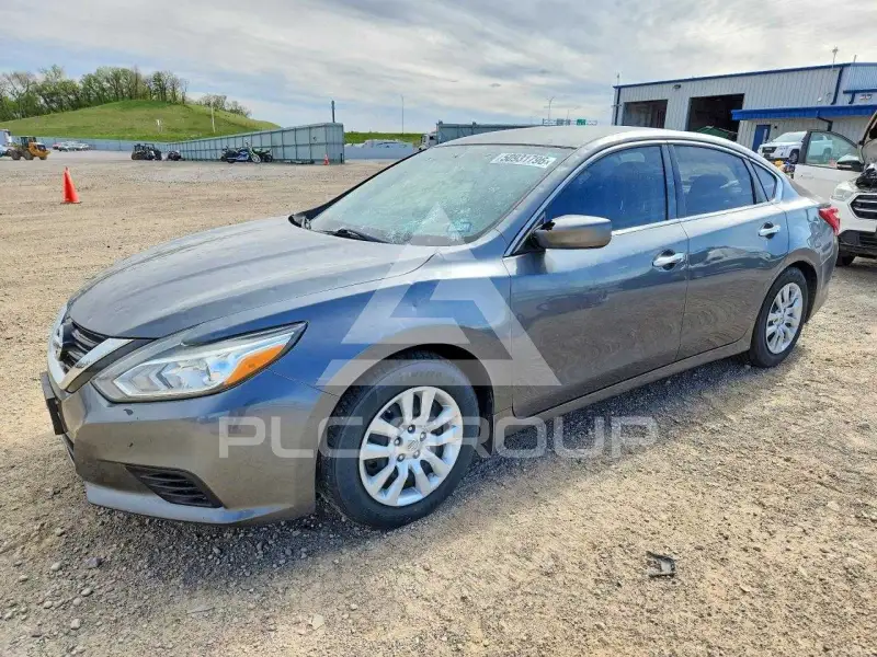 2018 Nissan ALTIMA фото