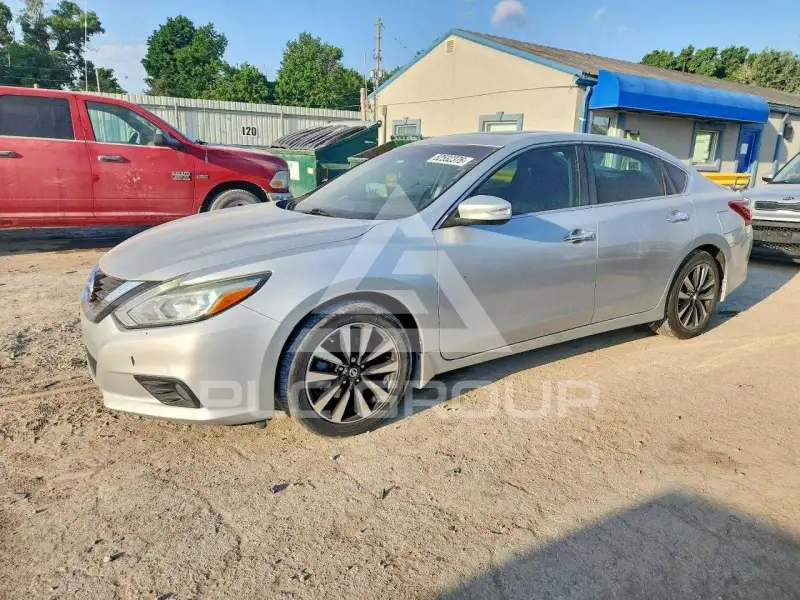 2018 Nissan ALTIMA фото