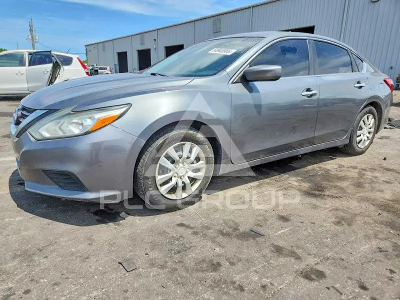 2018 Nissan ALTIMA photo