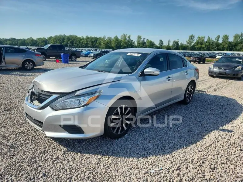 2018 Nissan ALTIMA фото