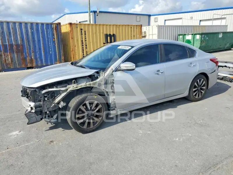2018 Nissan ALTIMA фото