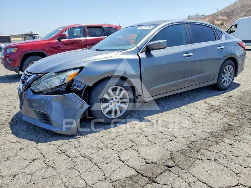 2018 Nissan ALTIMA фото