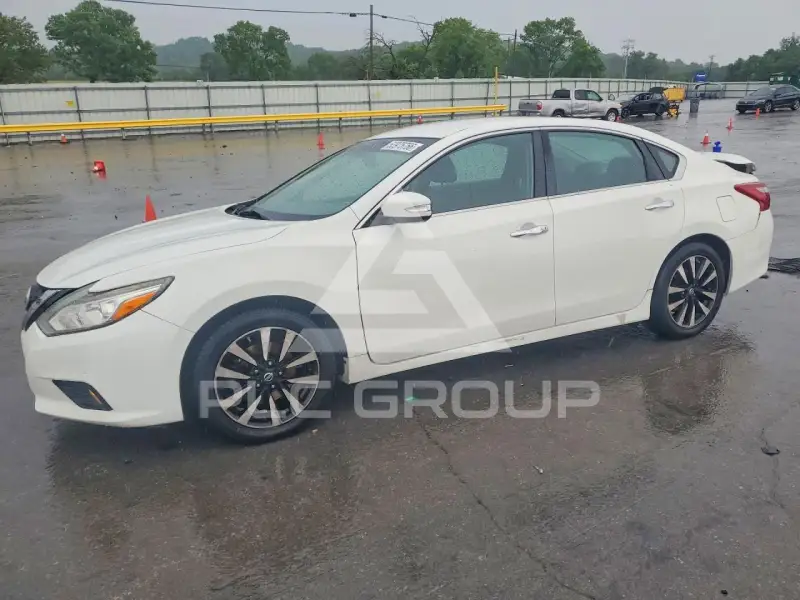 2018 Nissan ALTIMA photo