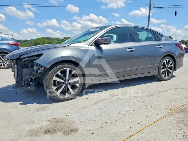 2018 Nissan ALTIMA фото