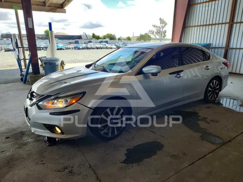 2018 Nissan ALTIMA фото