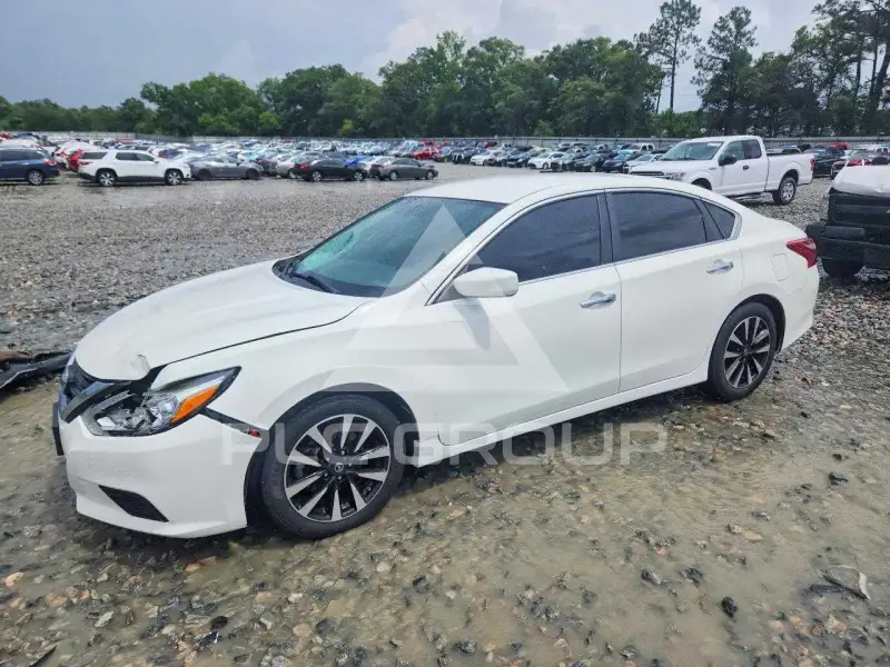 2018 Nissan ALTIMA фото