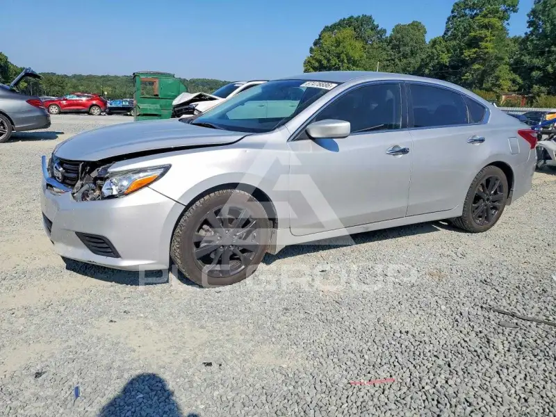 2018 Nissan ALTIMA фото