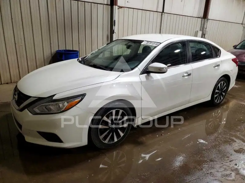 2018 Nissan ALTIMA photo