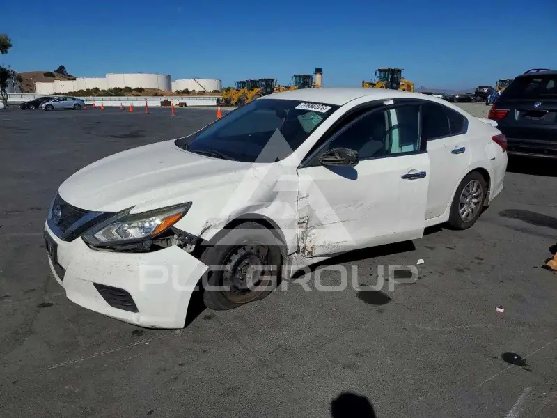 2018 Nissan ALTIMA фото