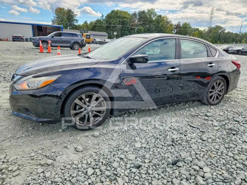 2018 Nissan ALTIMA фото