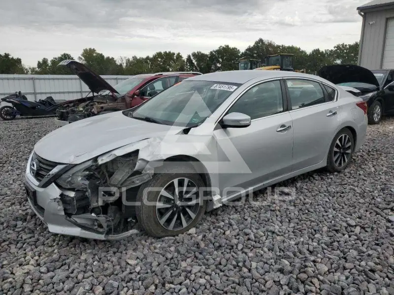 2018 Nissan ALTIMA фото