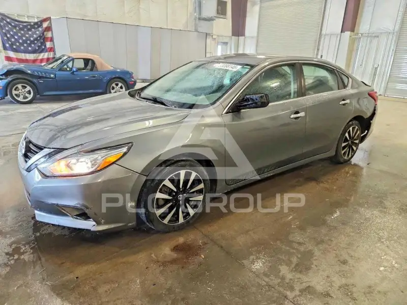 2018 Nissan ALTIMA photo
