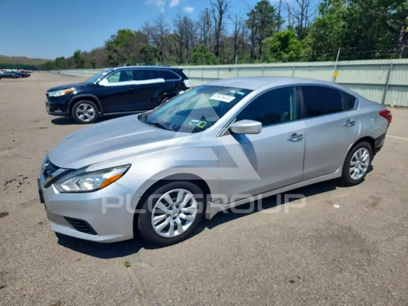 2018 Nissan ALTIMA photo
