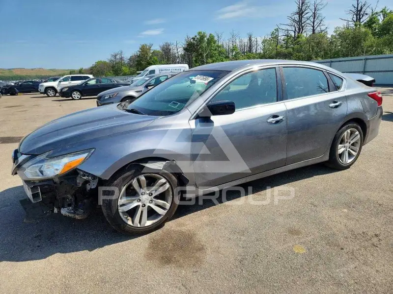 2018 Nissan ALTIMA фото