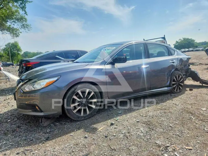 2018 Nissan ALTIMA фото