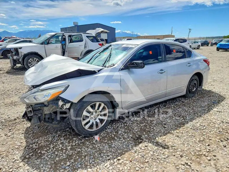 2018 Nissan ALTIMA фото