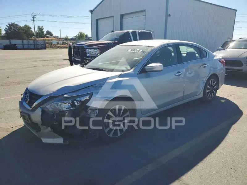 2018 Nissan ALTIMA фото