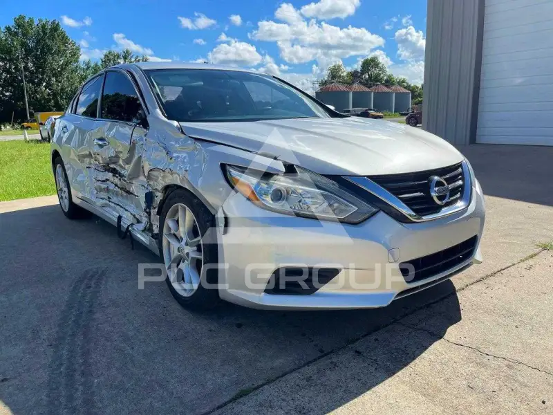 2018 Nissan ALTIMA фото