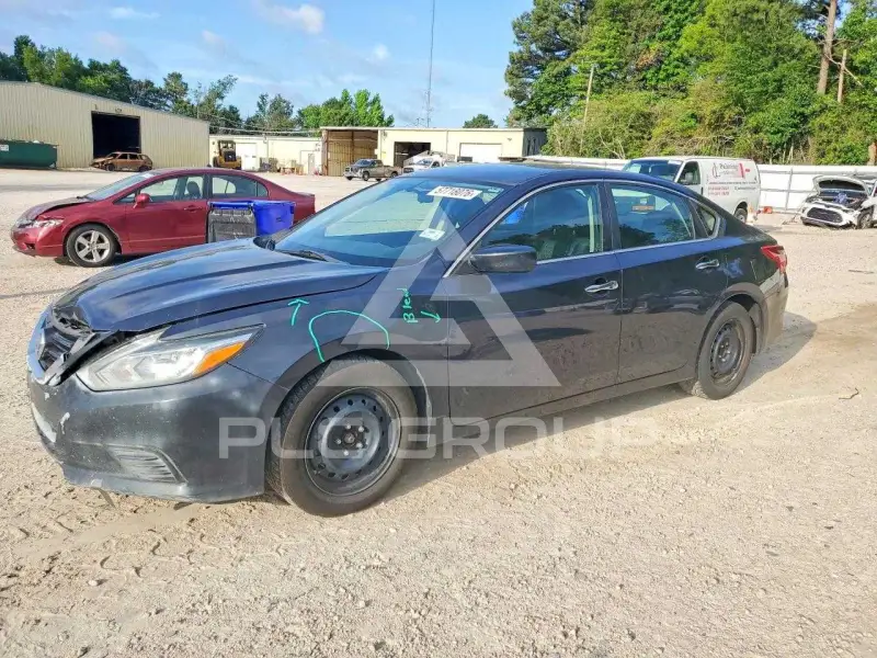 2018 Nissan ALTIMA фото