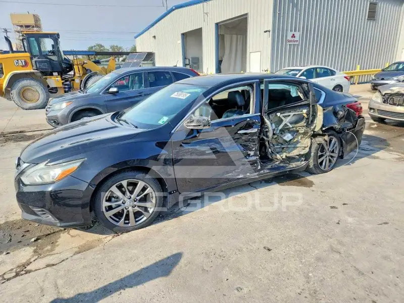 2018 Nissan ALTIMA фото