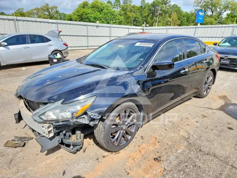 2018 Nissan ALTIMA фото
