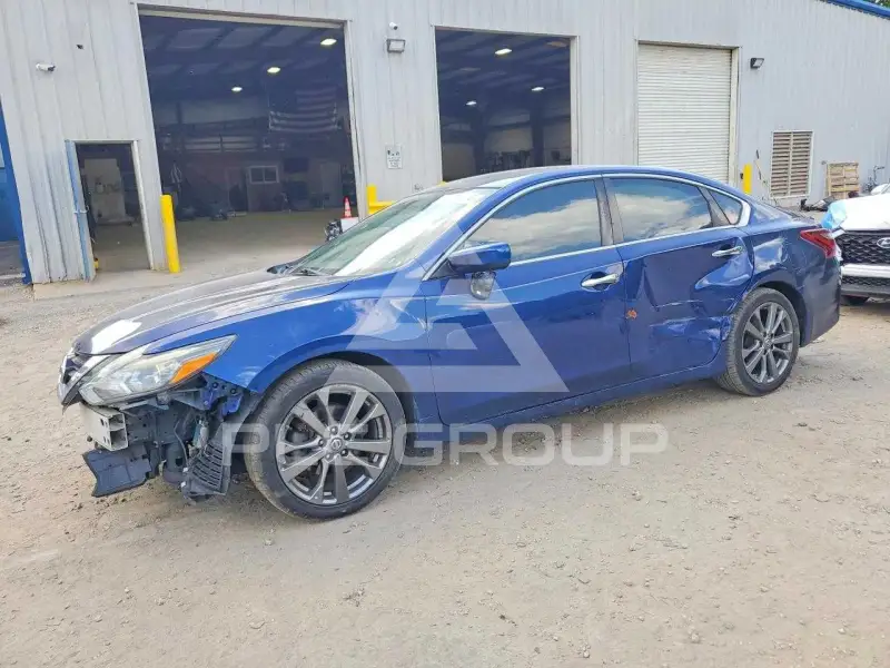 2018 Nissan ALTIMA фото