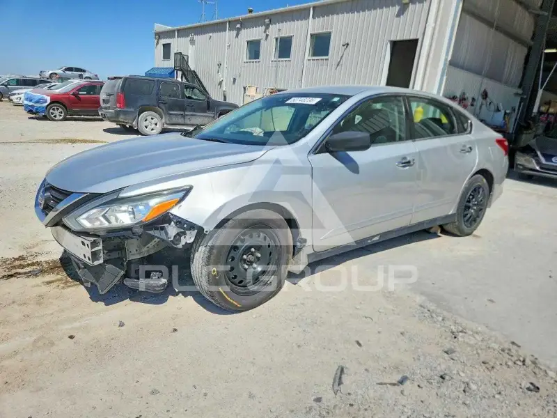 2018 Nissan ALTIMA фото