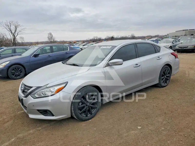 2018 Nissan ALTIMA photo