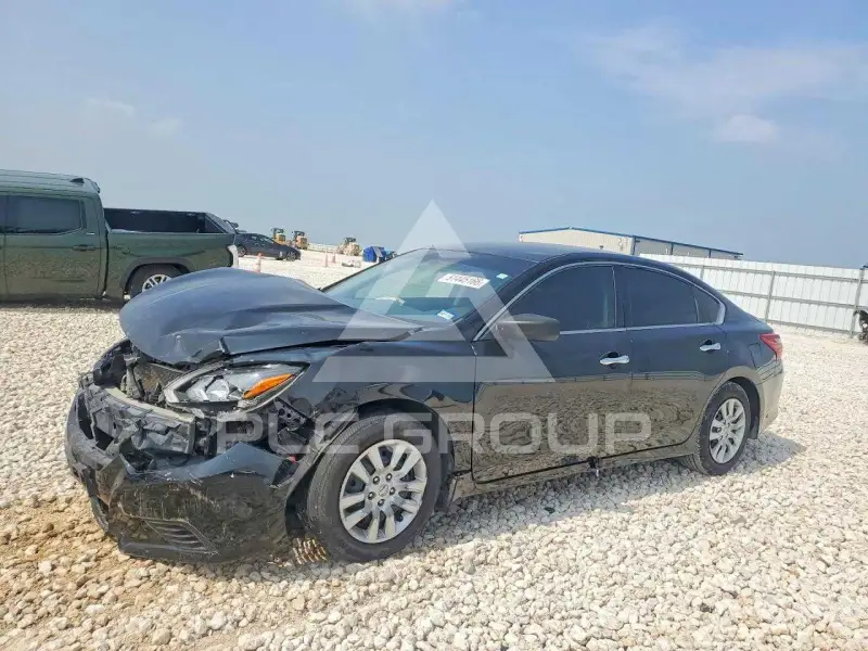 2018 Nissan ALTIMA photo