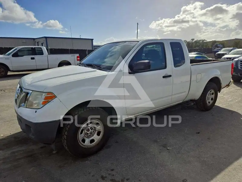 2018 Nissan FRONTIER photo