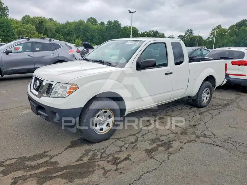 2018 Nissan FRONTIER photo