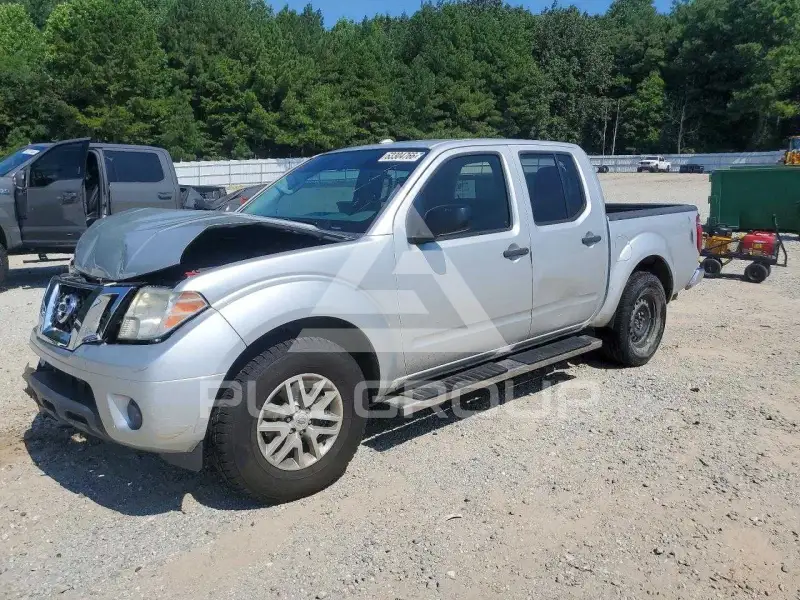 2018 Nissan FRONTIER photo