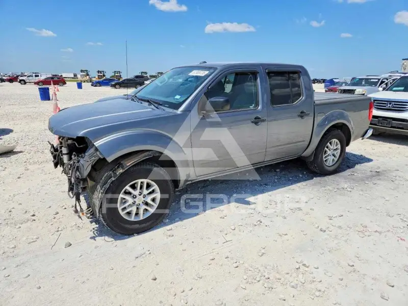 2018 Nissan FRONTIER photo
