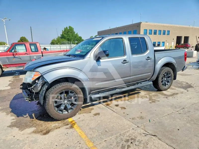 2018 Nissan FRONTIER фото