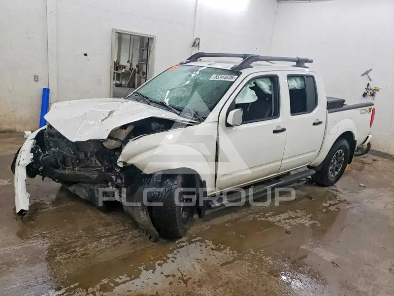 2018 Nissan FRONTIER photo