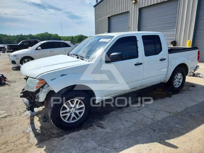 2018 Nissan FRONTIER photo