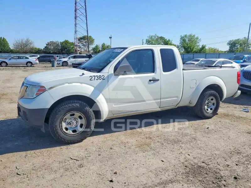 2018 Nissan FRONTIER photo