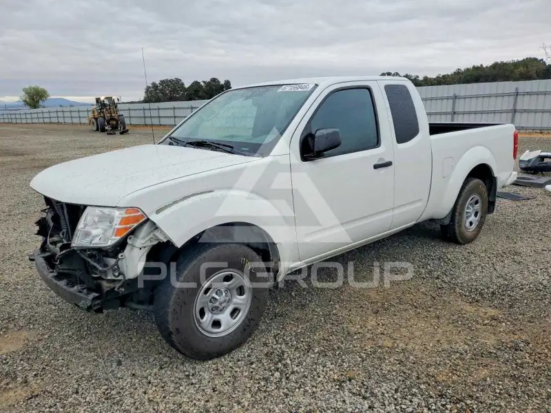 2018 Nissan FRONTIER фото