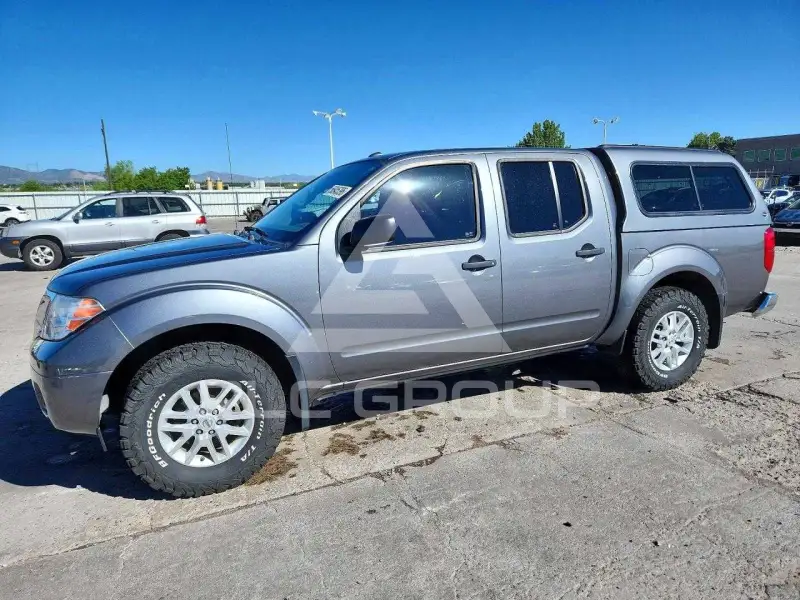 2018 Nissan FRONTIER photo