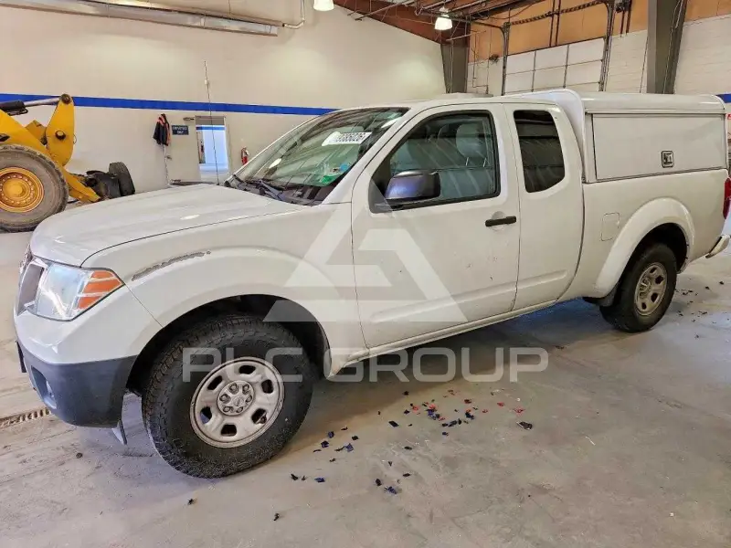 2018 Nissan FRONTIER photo