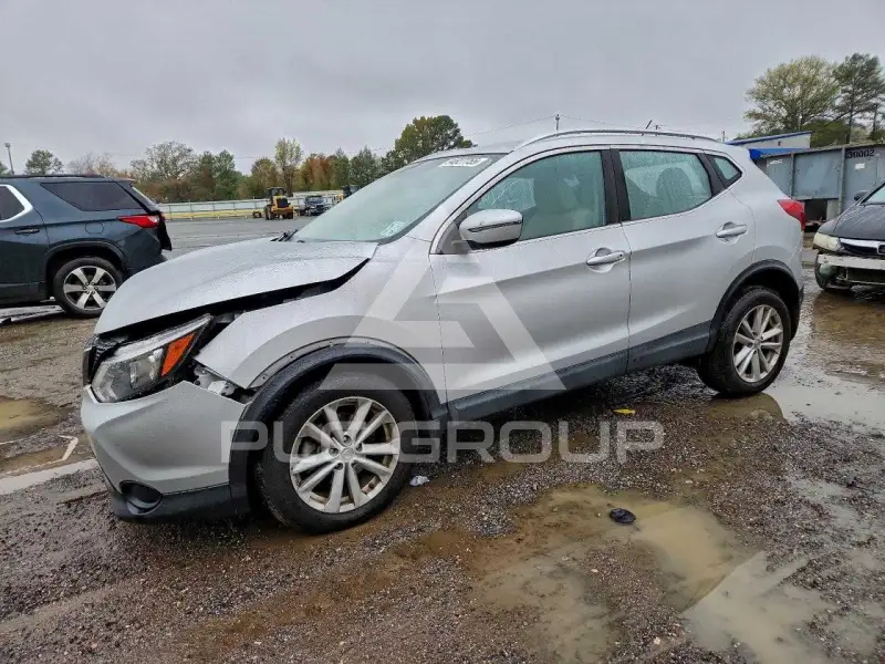 2018 Nissan ROGUE фото