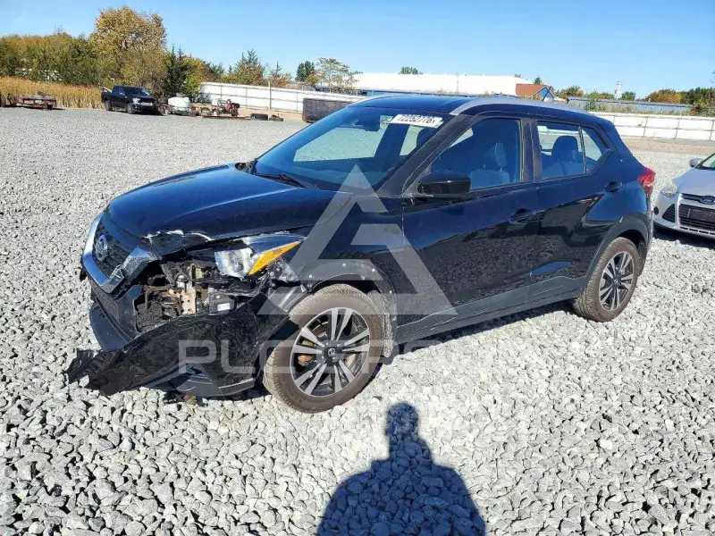 2018 Nissan KICKS photo