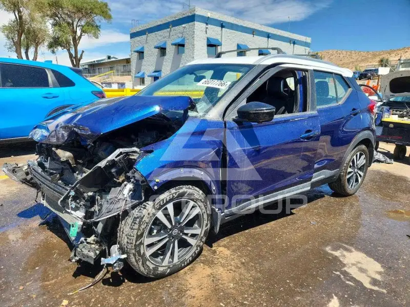 2018 Nissan KICKS photo