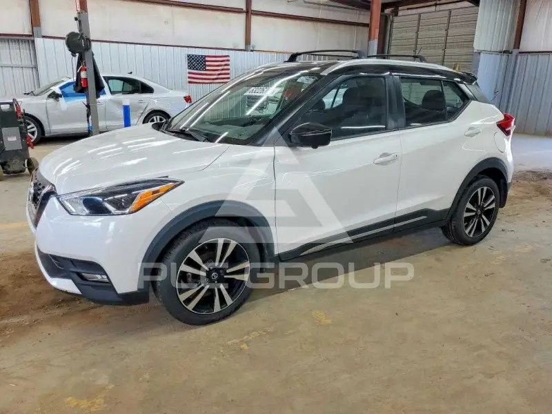 2018 Nissan KICKS photo
