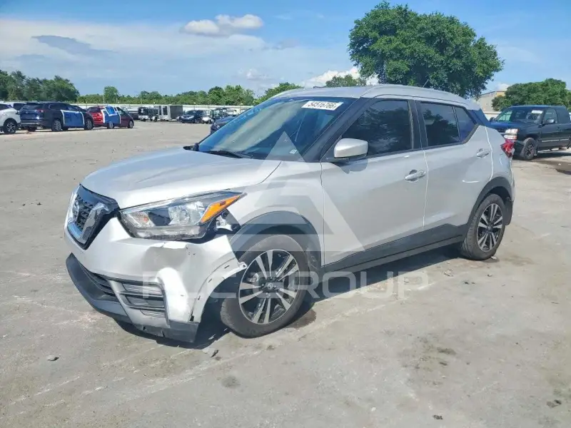 2018 Nissan KICKS фото