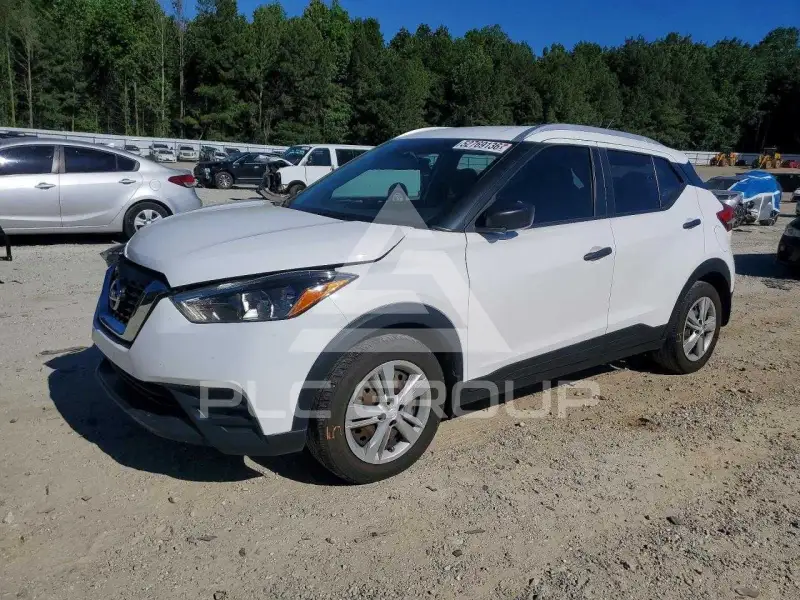 2018 Nissan KICKS photo
