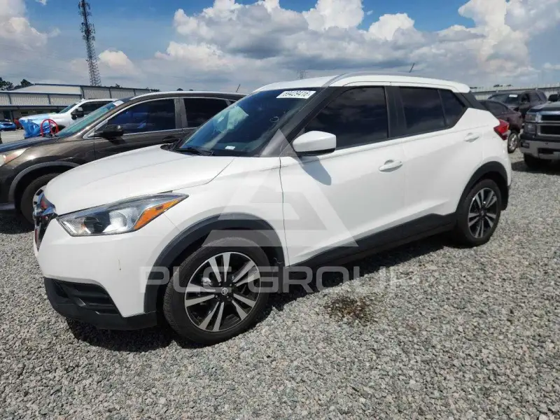 2018 Nissan KICKS photo