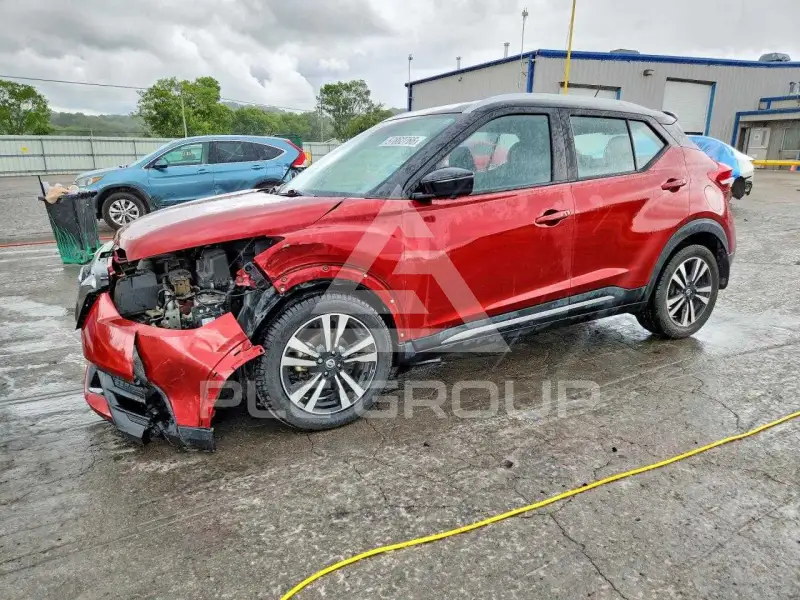 2018 Nissan KICKS photo