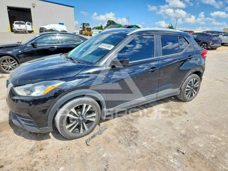 2018 Nissan KICKS photo
